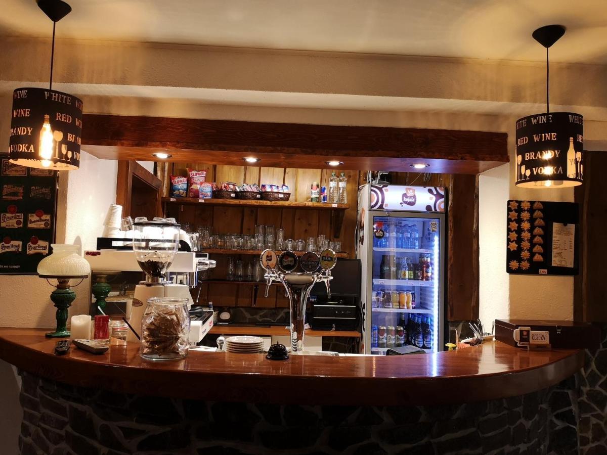 Motorest Ski Certovica Hotel วิชนาโบตซา ภายนอก รูปภาพ